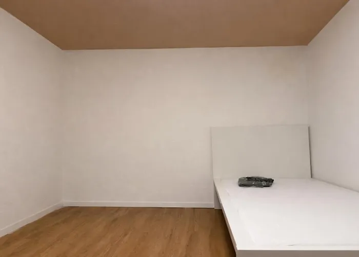 Duesseldorf City Apartment *